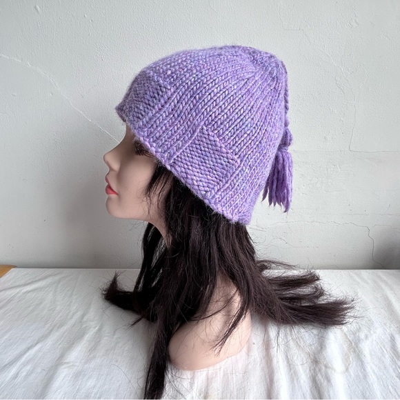 Chunky Hand Knit Tassel Winter Beanie Hat - Picture 1 of 12